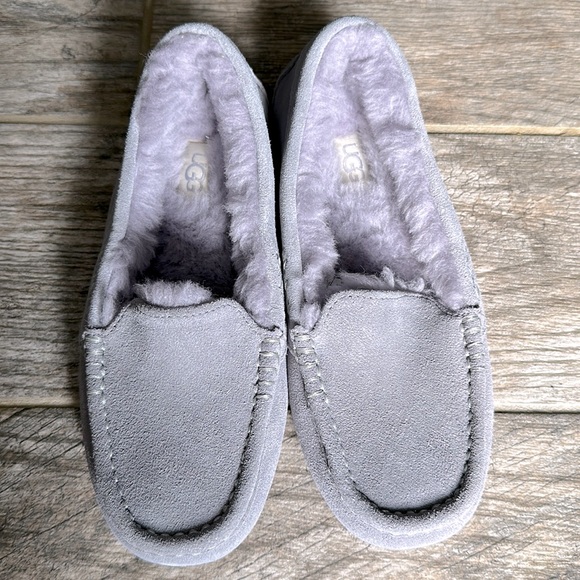 Ugg Ansley slippers - Picture 1 of 7